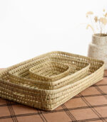 panier en feuilles de palmier parfait pour utiliser en plateau, rangement dans votre maison.Fabrication artisanale Maroc