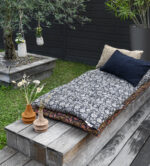 Matelas imprimé noir gris sable 100 % coton issu de la tradition “block-Print ” de la culture indienne par Madam Stoltz