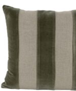 Housse de coussin "Brisbane"  rayure lin & Velours kaki de la marque Haomy-Harmony. Housse déhoussable , verso couleur lin